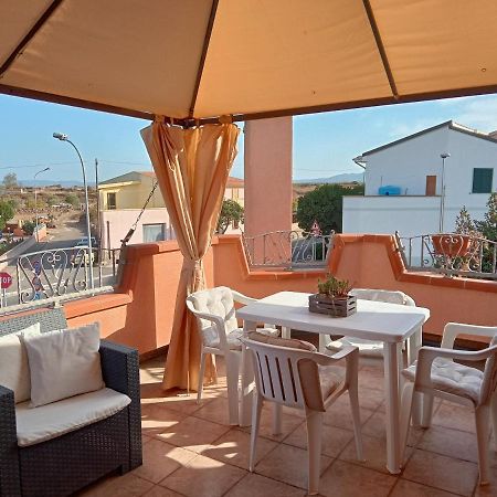 Suni Casa Vacanza Le 2 Isole מראה חיצוני תמונה