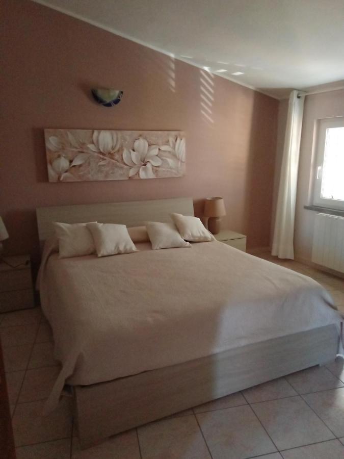 Suni Casa Vacanza Le 2 Isole מראה חיצוני תמונה